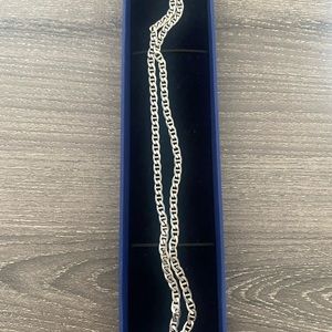 Solid figaro chain neclace 925 sterling silver stamped Italy.